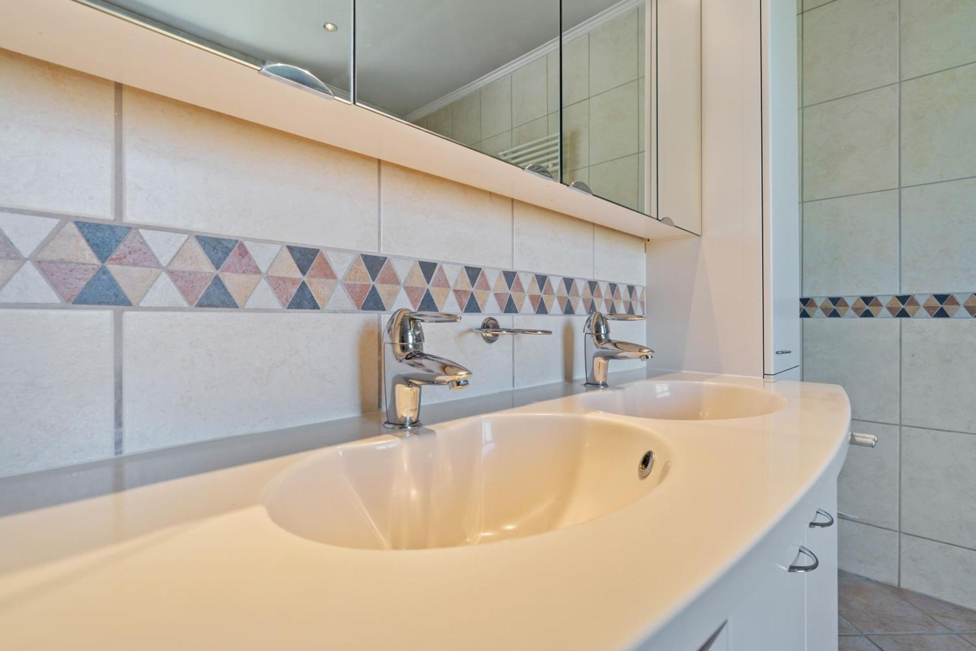 Casa vacanze Cozy 3br Townhome Walk To Center & Park Free Lussemburgo